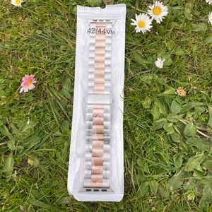 Apple Watch band - I can remove links for you